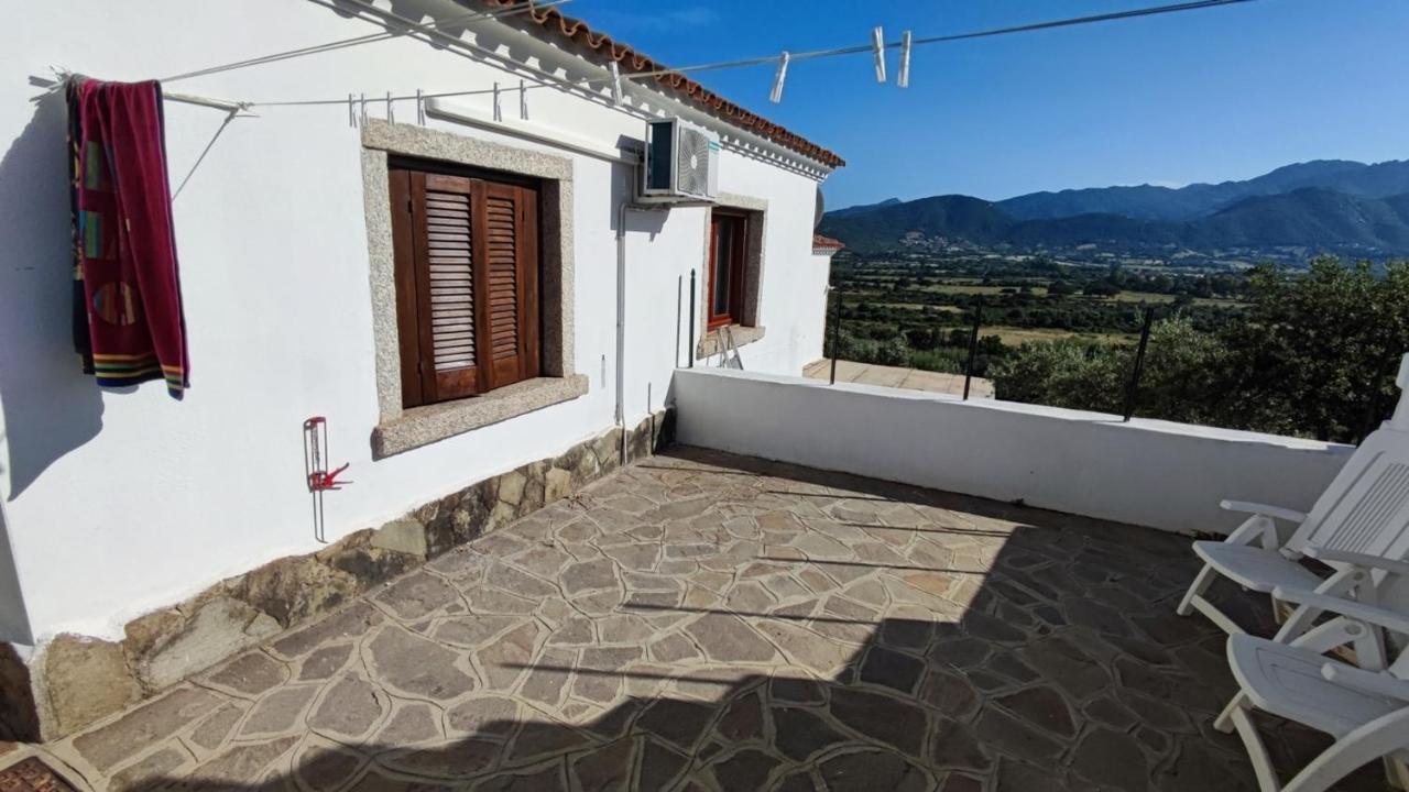 Casa L'Ulivariu Affittacamere San Teodoro  Εξωτερικό φωτογραφία
