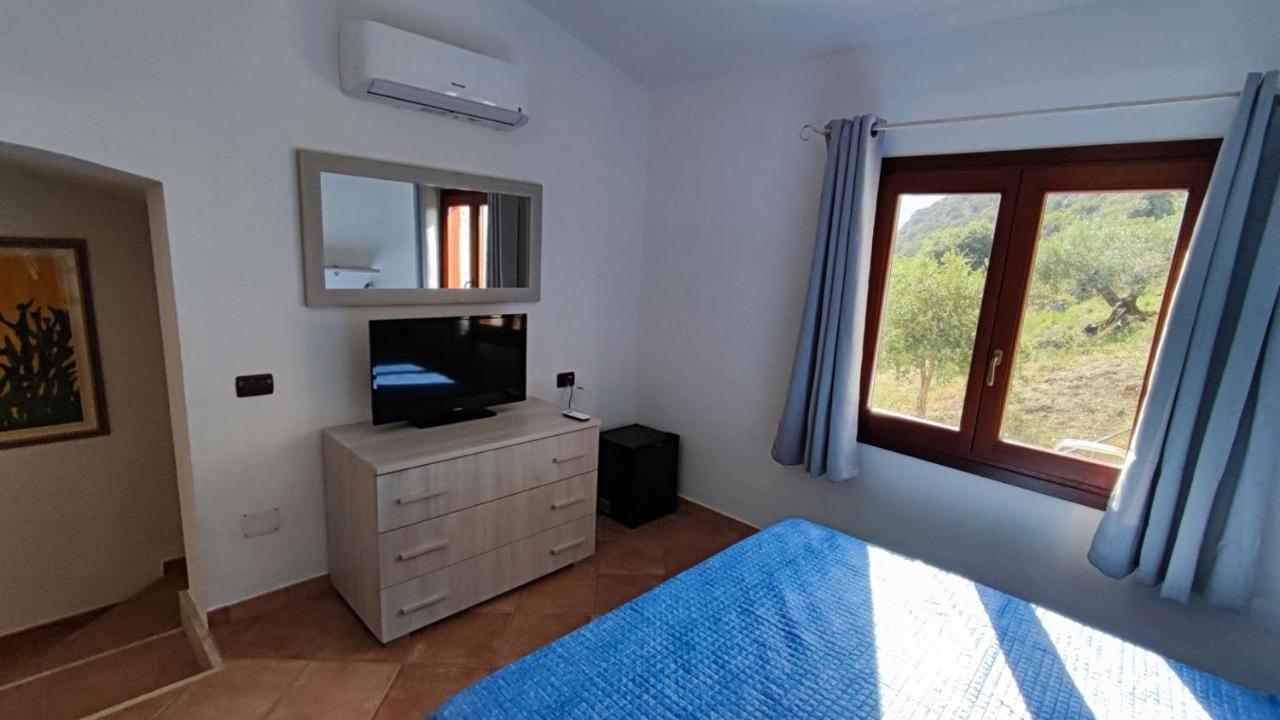 Casa L'Ulivariu Affittacamere San Teodoro  Εξωτερικό φωτογραφία