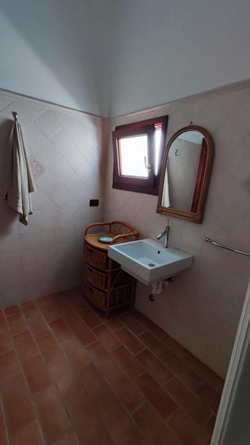 Casa L'Ulivariu Affittacamere San Teodoro  Εξωτερικό φωτογραφία