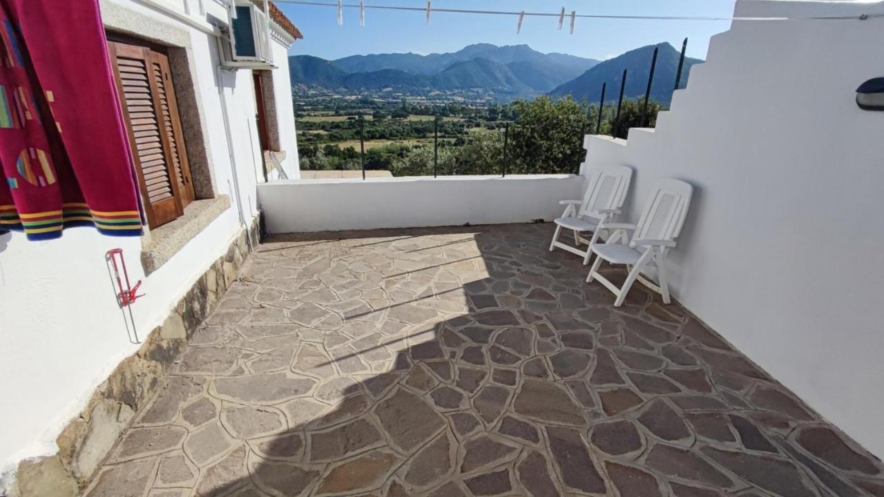 Casa L'Ulivariu Affittacamere San Teodoro  Εξωτερικό φωτογραφία